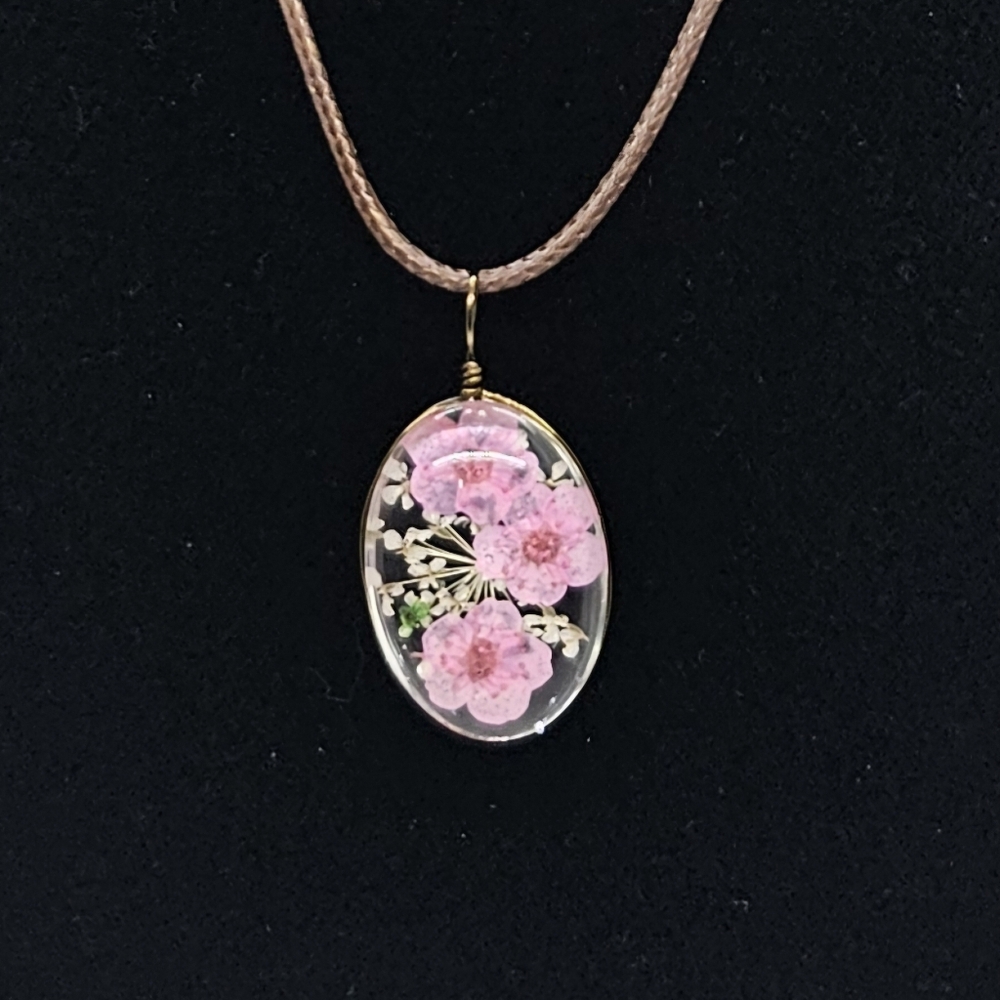 Necklace Pink Floral Acrylic Pendant Necklace Dried Flowers - Picture 5 of 15